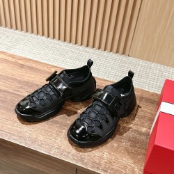 rv sneakers