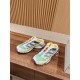 MM6 slippers