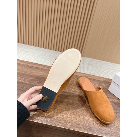 The row slippers