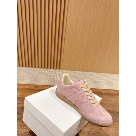 MM6 sandals