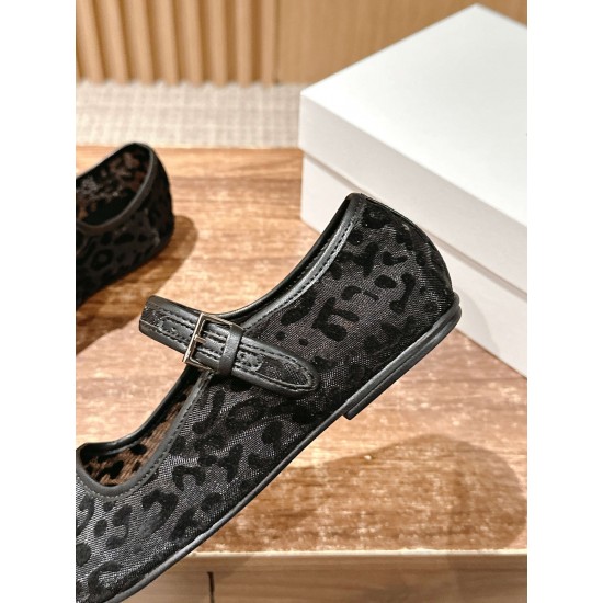 The row sandals