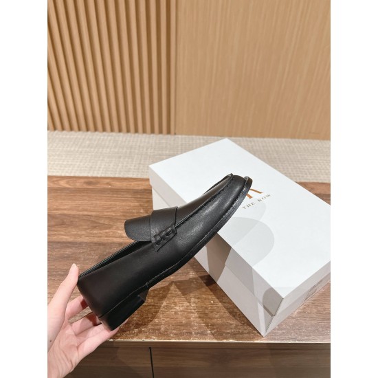 MM6 loafers