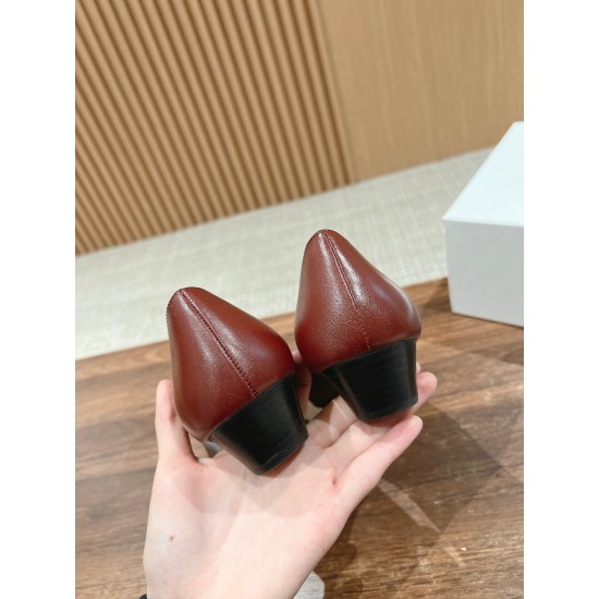 The row sandals