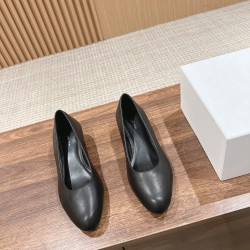 The row sandals