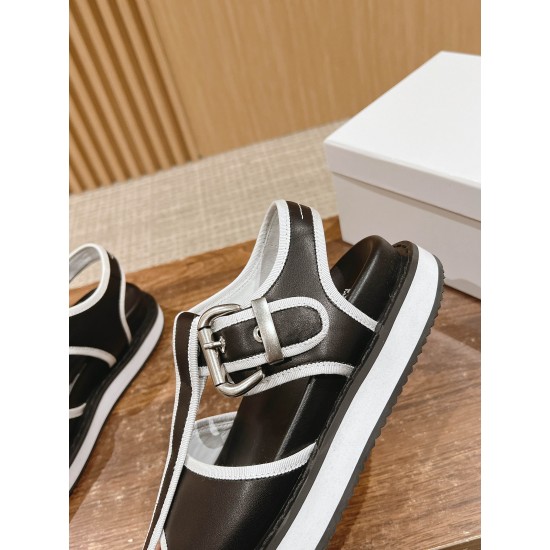 MM6 sandals