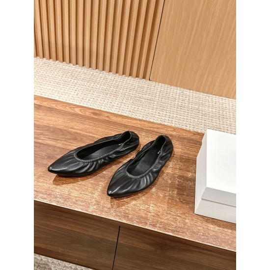 The row sandals