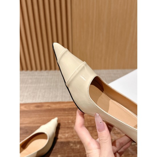 MM6 sandals