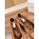 The row sandals