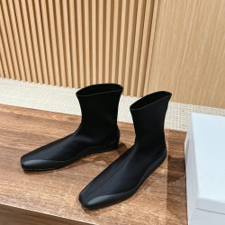 The row boots