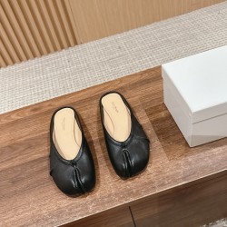 MM6 sneakers
