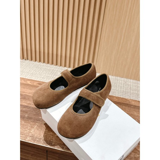 The row sandals