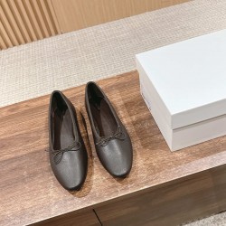 The row sandals