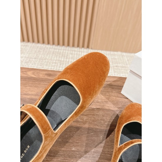 The row sandals