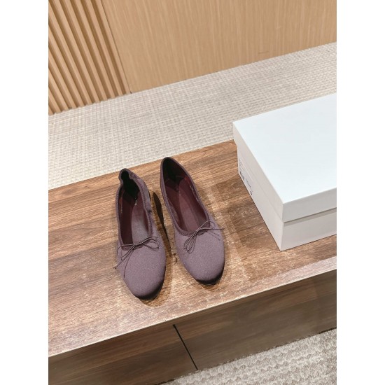 The row sandals