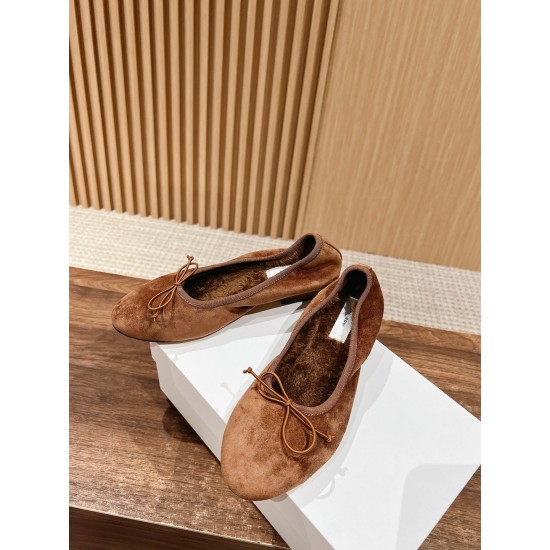 The row sandals