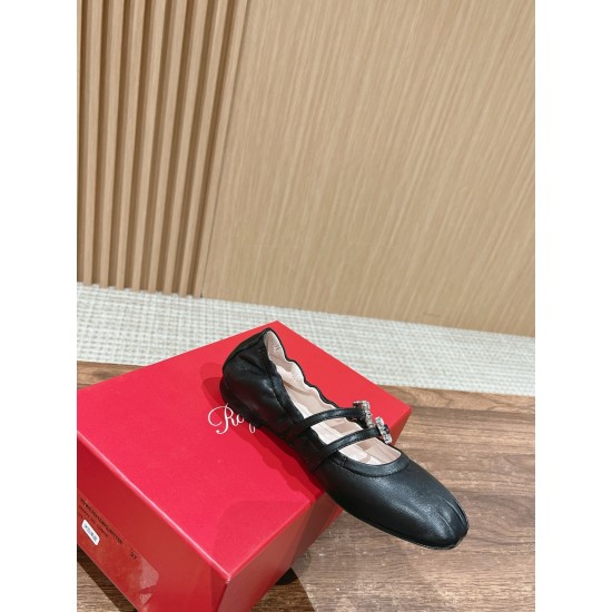 RV ballet shoes