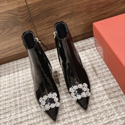 RV high heels