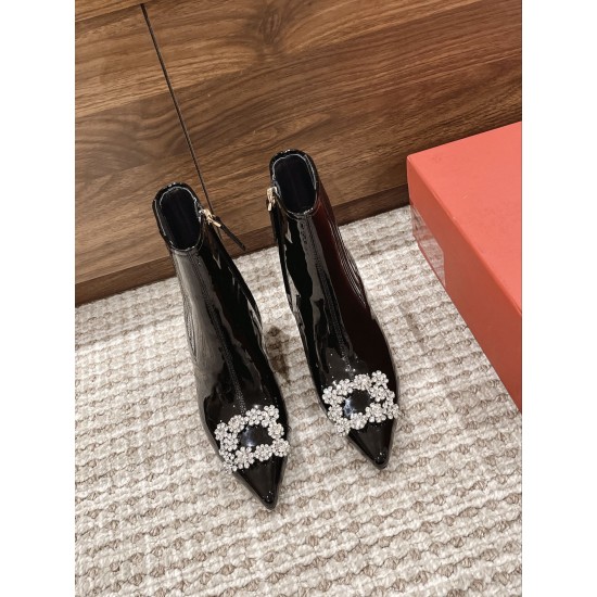 RV high heels