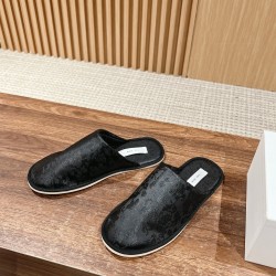 The row slippers