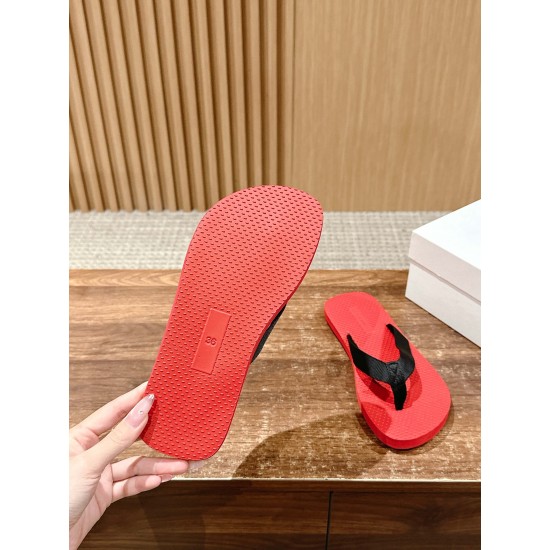 The row slippers