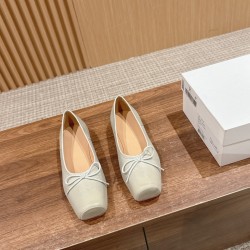 The row sandals