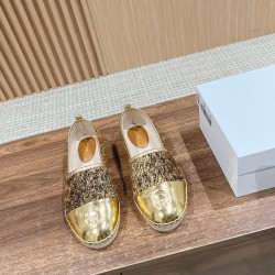 MM6 sandals