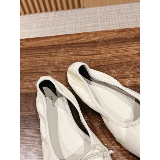 The row sandals