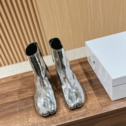 MM6 boots
