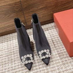 RV high heels