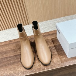 The row boots