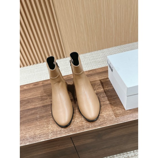 The row boots