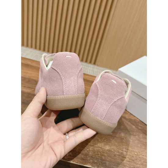 MM6 sandals