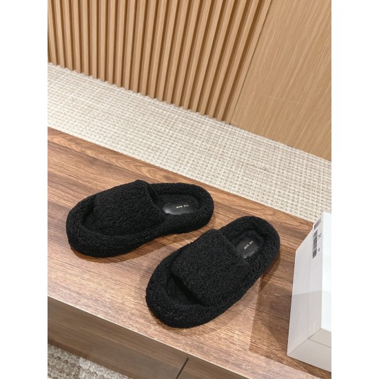 The row slippers