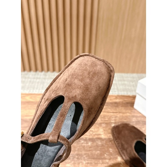 The row sandals