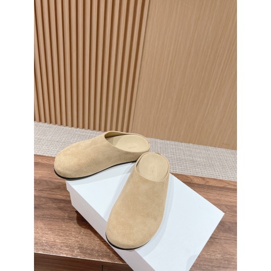 The row slippers