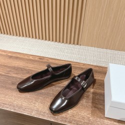 The row sandals