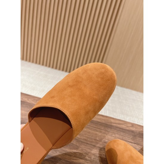 The row slippers