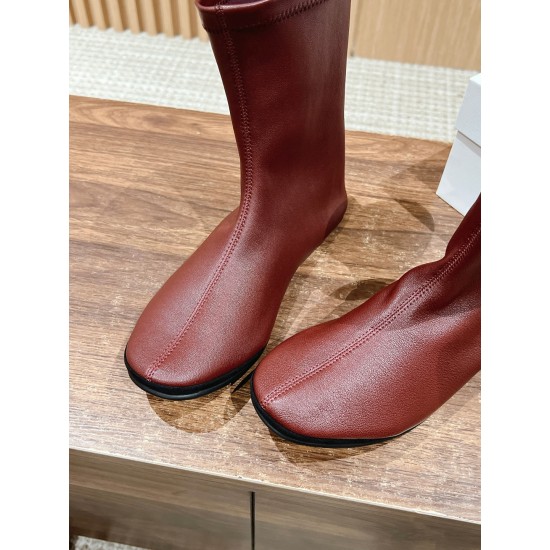 The row boots