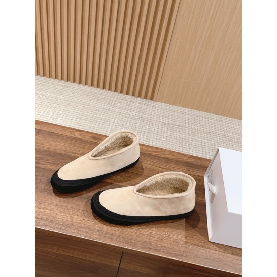 The row boots