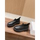The row boots