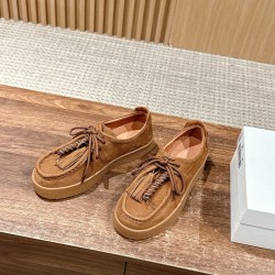 MM6 slippers