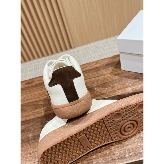 The row sneakers