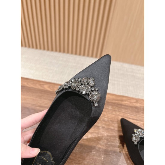 RV high heels
