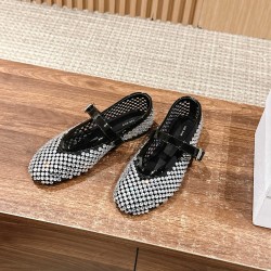 The row sandals