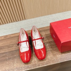 RV Mary Jane Shoes