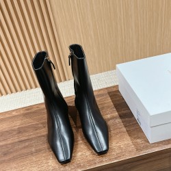 The row boots