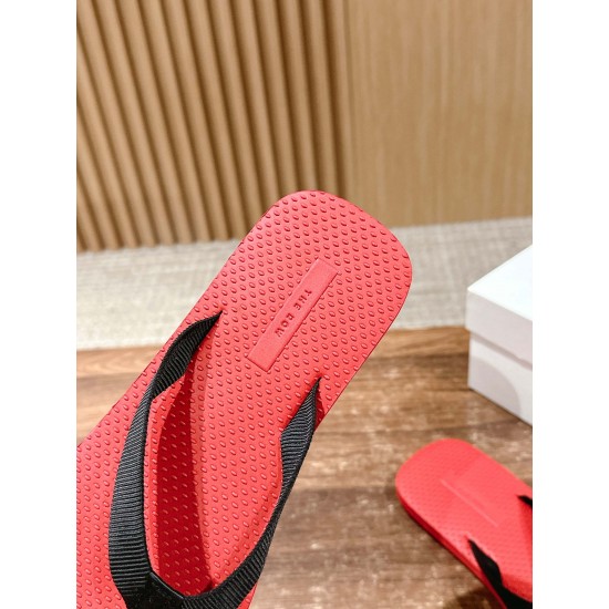 The row slippers
