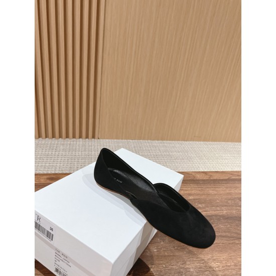 MM6 sandals
