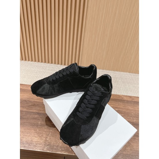 MM6 sneakers