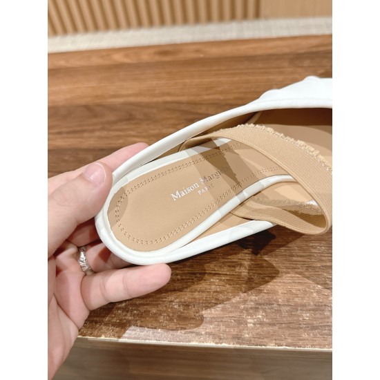MM6 sneakers